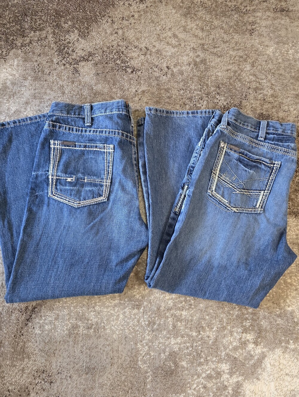 Mens ARIAT Jeans. Size 38x30 Straight Leg/straight Fit.